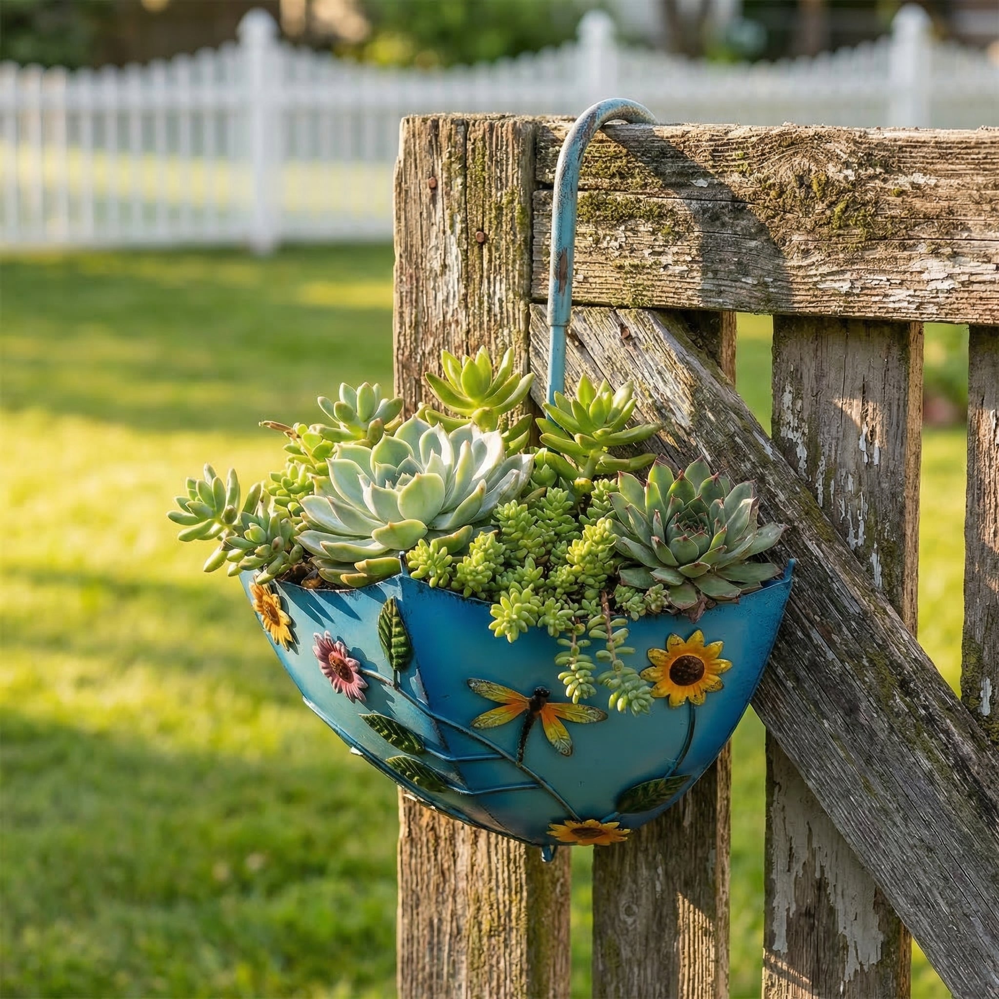 Umbrella-Shaped Wall Planter with Rotatable Handle & Drainage